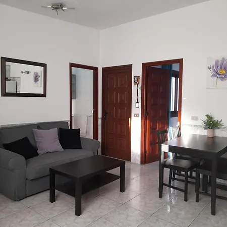 Cozy Spacious With Pool And Wi-fi Chayofita, 6b بيت للعطل *